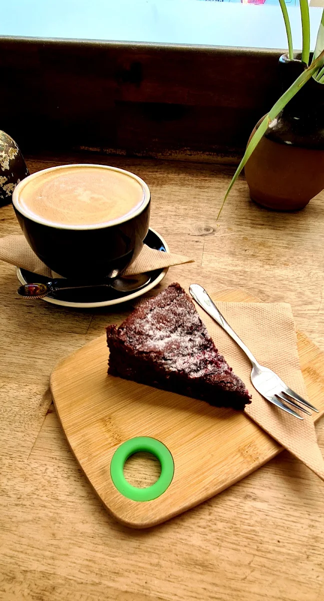 Flat White and Raspberry Chocolate Fudge Torte