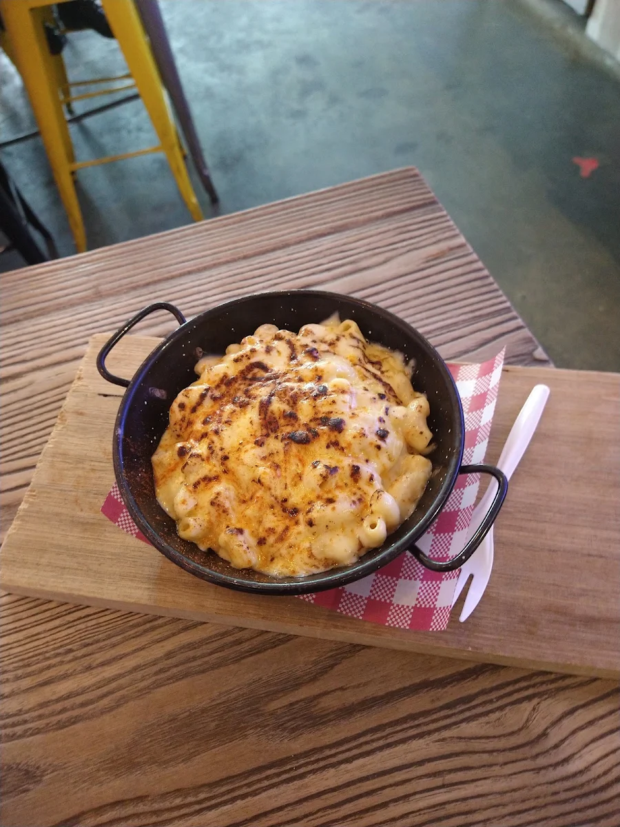 Dak-Galbi Mac & Cheese
