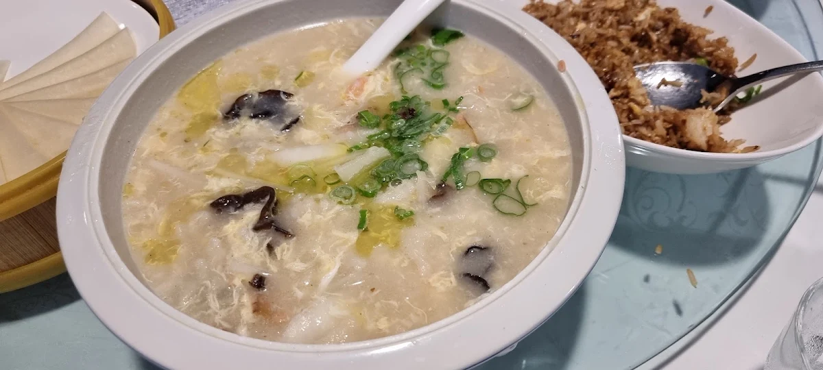 Highlights, 丰泽门 Charlie Men’s Kitchen
