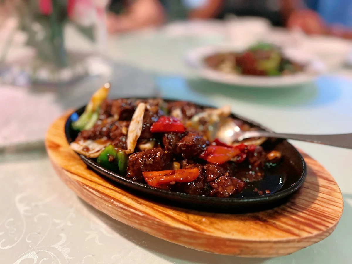 Highlights, 丰泽门 Charlie Men’s Kitchen