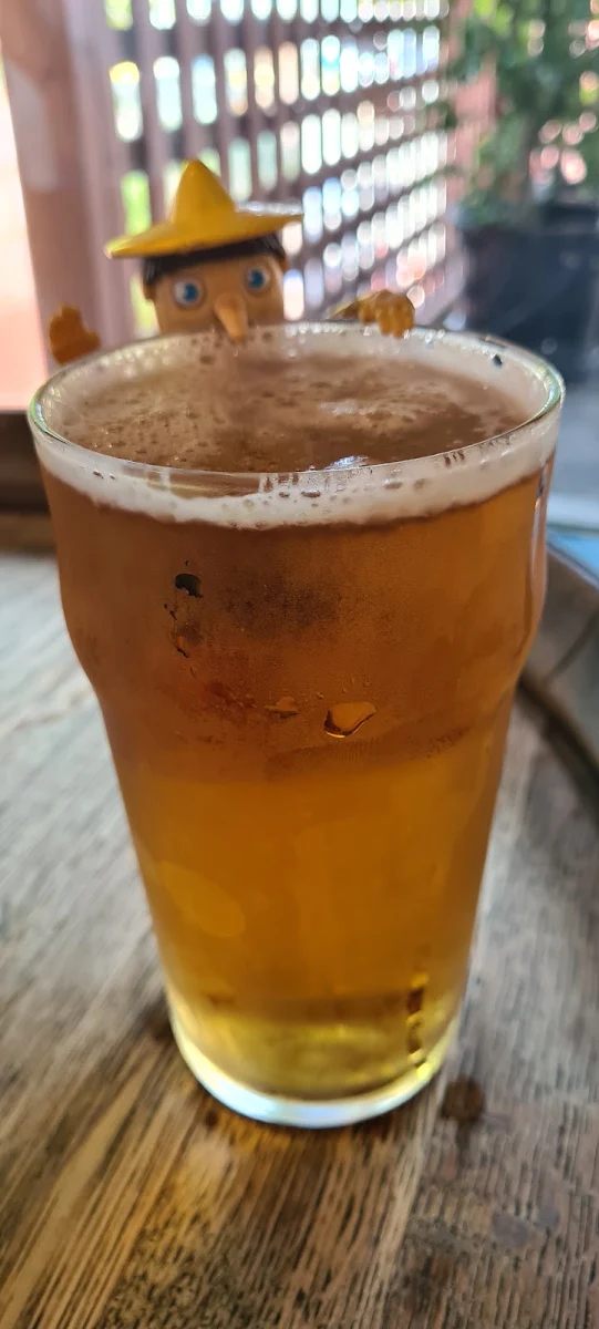 Highlights, Silversands Tavern