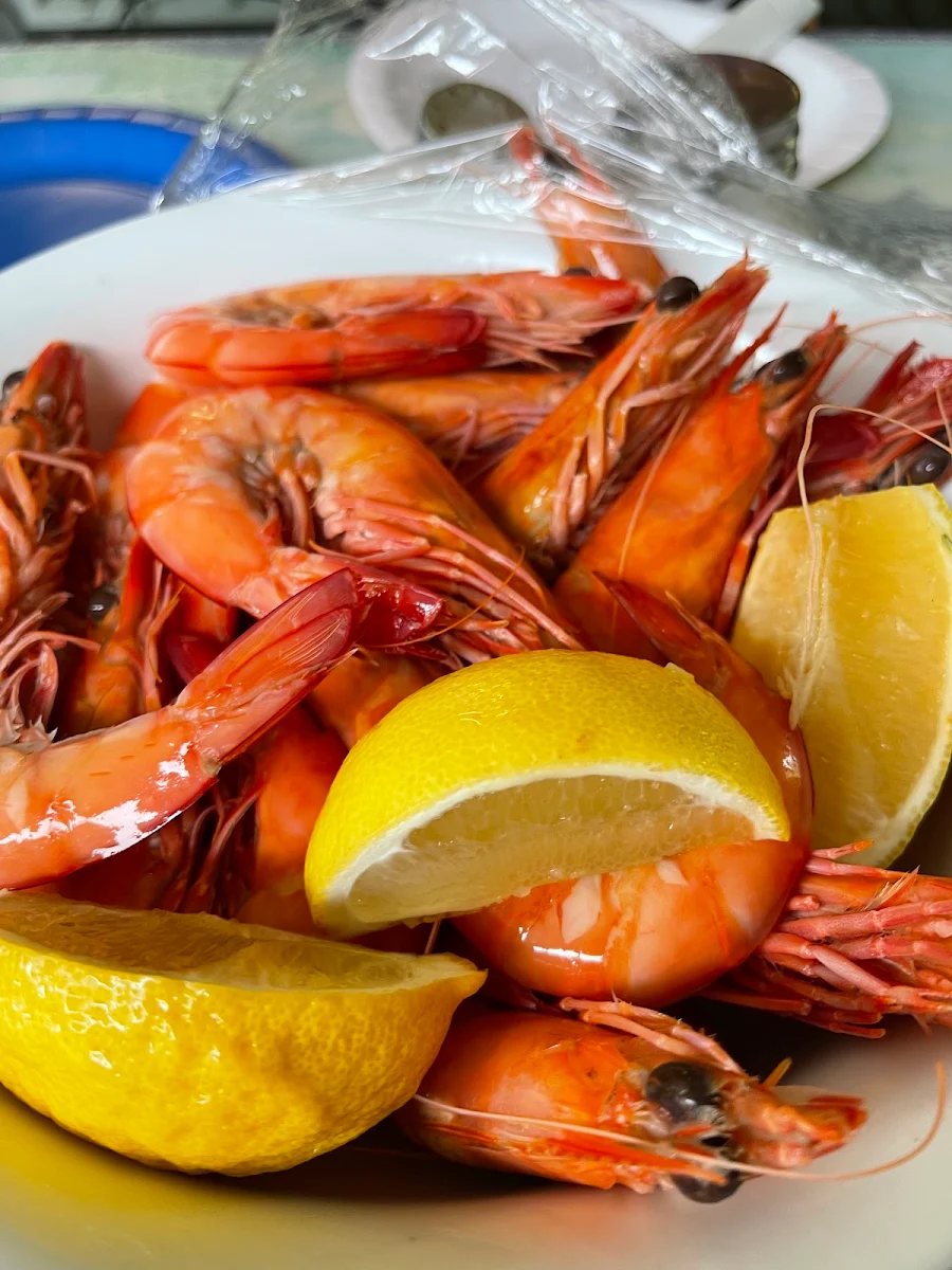 Highlights, Macleay Island Takeaway