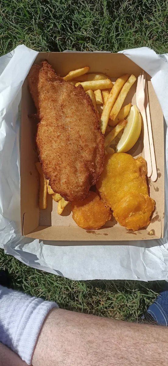 Dory & Chips, Mr Kebab
