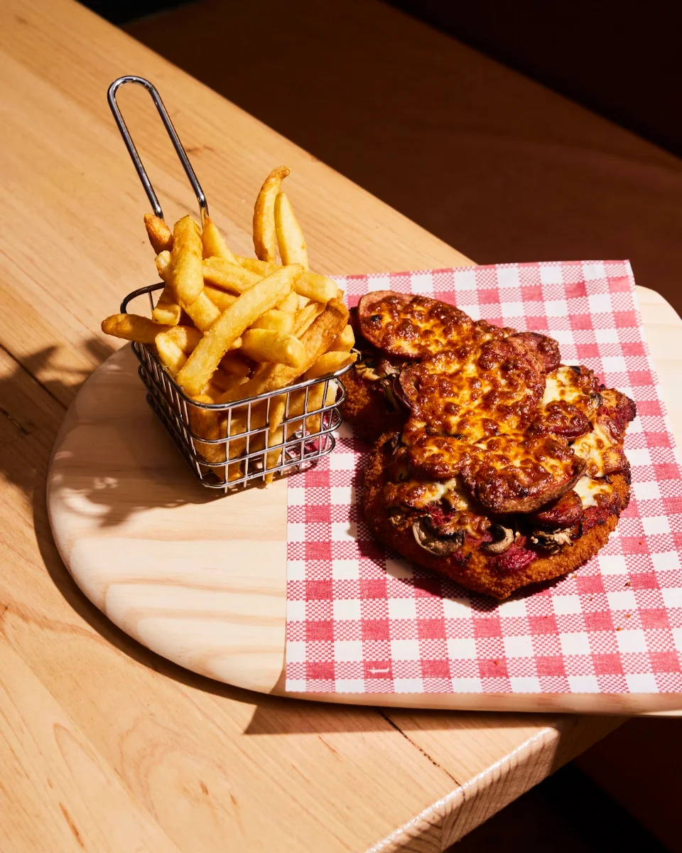 Highlights, Sideshow Burgers Blackburn