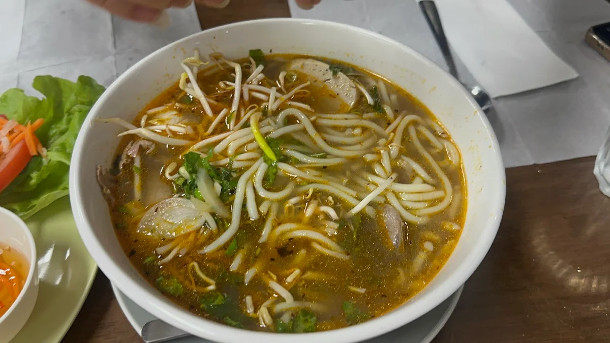Spicy Vermicelli Beef Noodle Soup