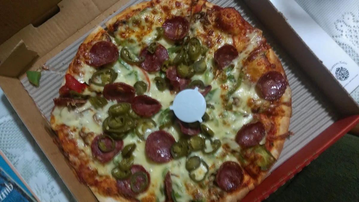 Highlights, Miro's Pizza Bar