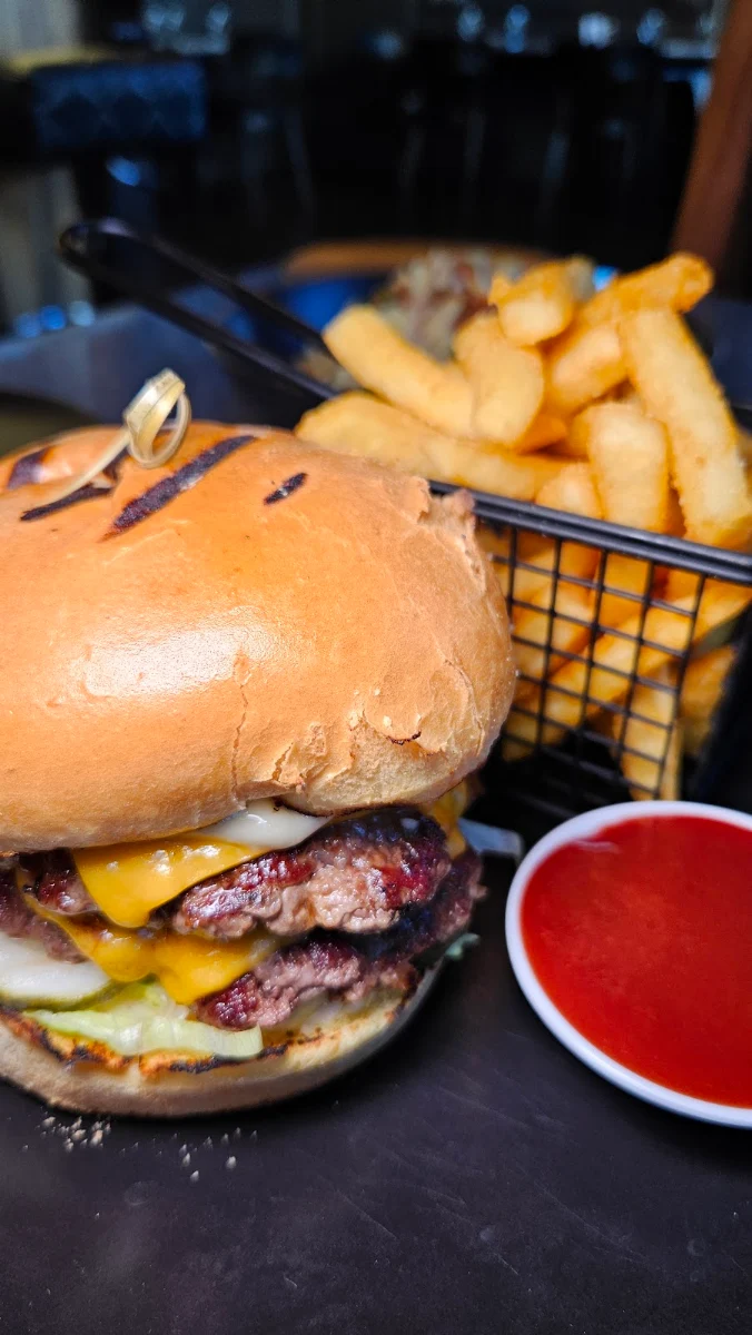 Double Cheese Burger