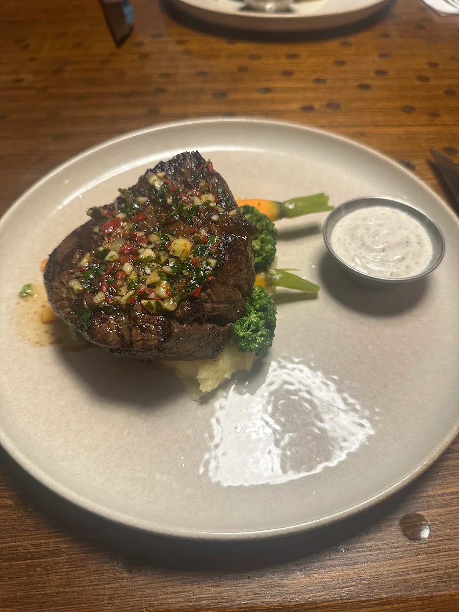 Highlights, Fox and Hounds