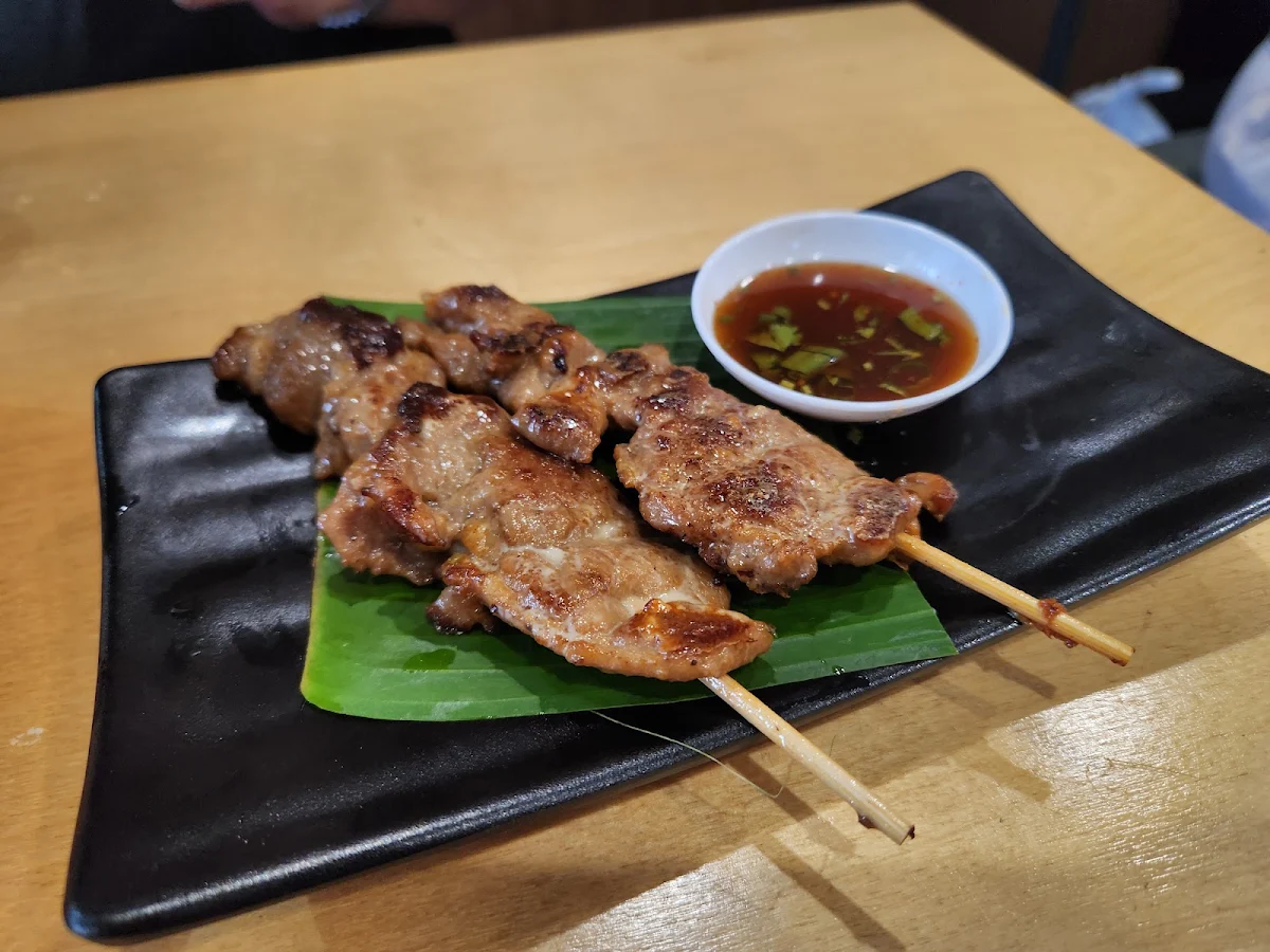Moo Ping, Chilli Basil Thai Noodle Bar & Restaurant