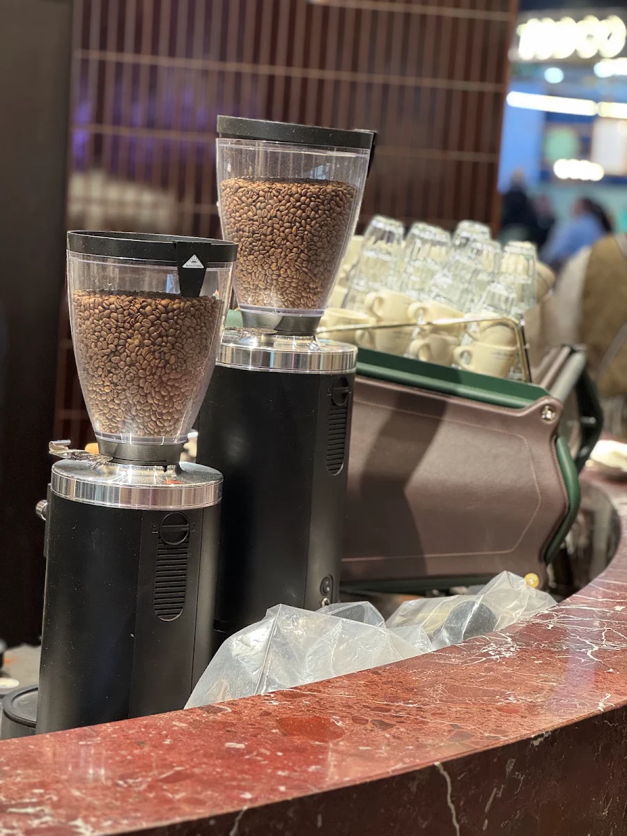Highlights, Caffe Ducale