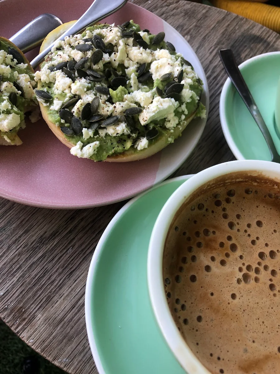 Smashed Avocado, Squeeze Me North Ward