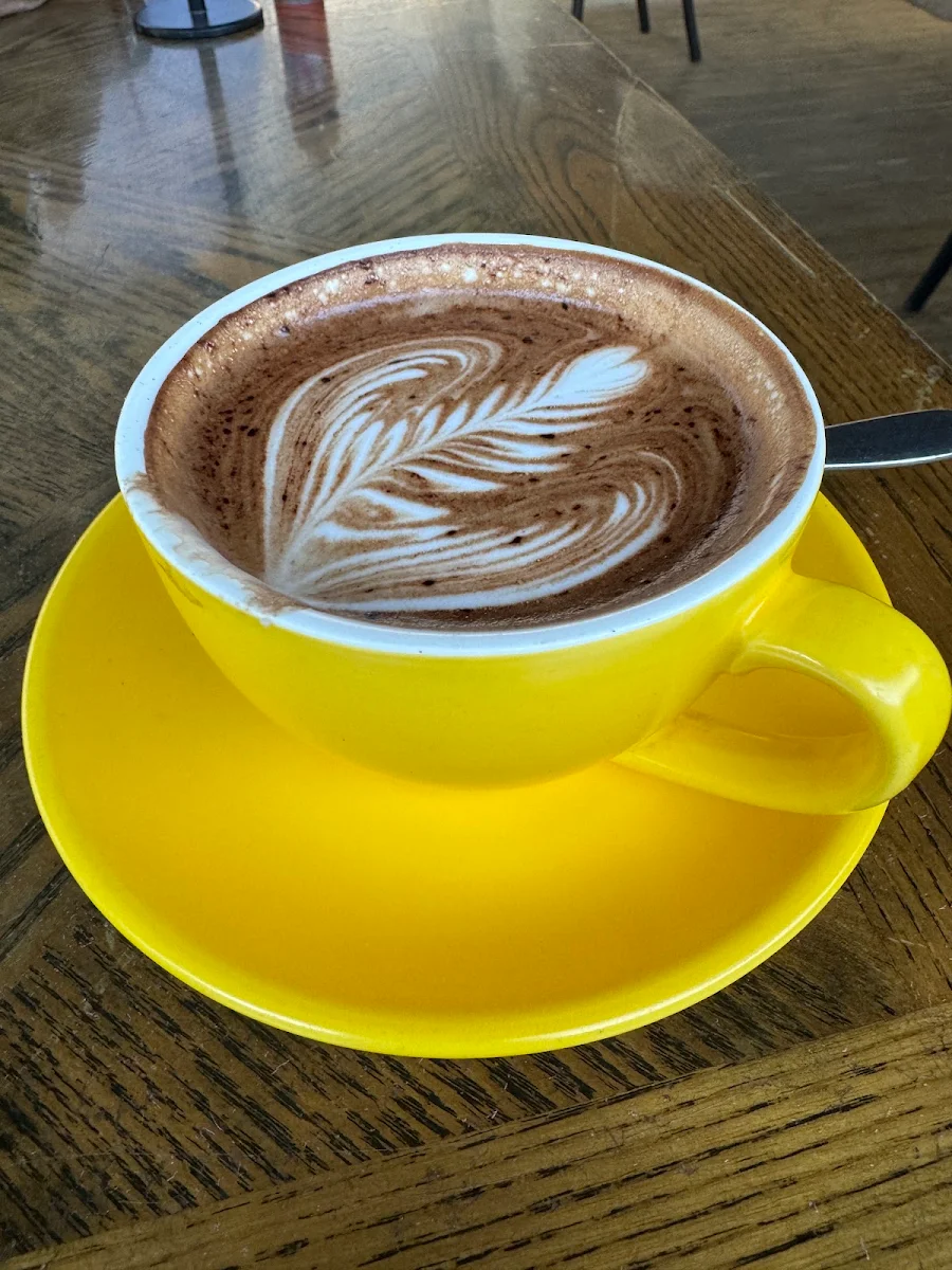 Flat-White Coffee, YELLOW DAY COFFEE ROASTERS