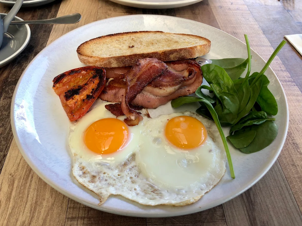 Bacon and Eggs on Toast
