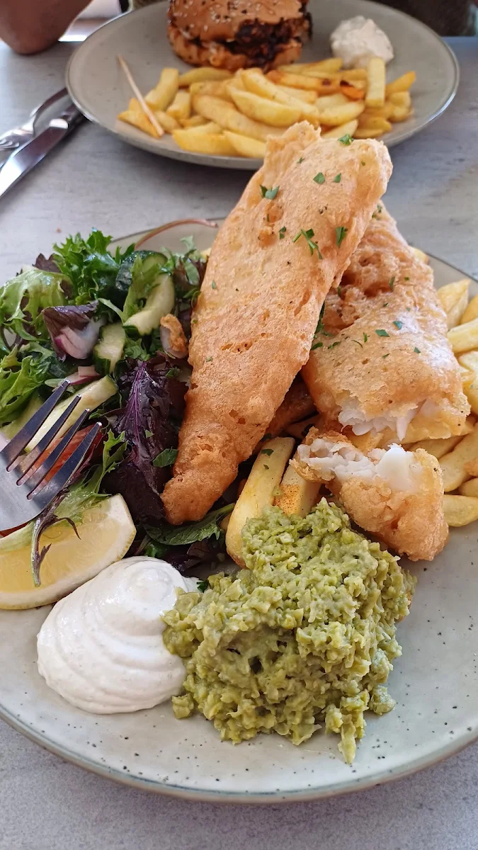 Misidentified Fish, The Cheeky Pint (The Barkley Hotel)