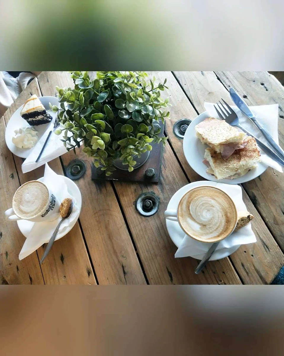 Highlights, Salt Shop & Cafe