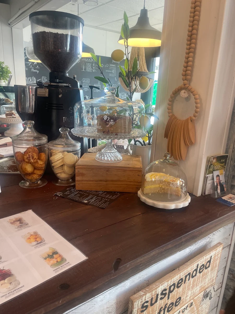 Highlights, Salt Shop & Cafe