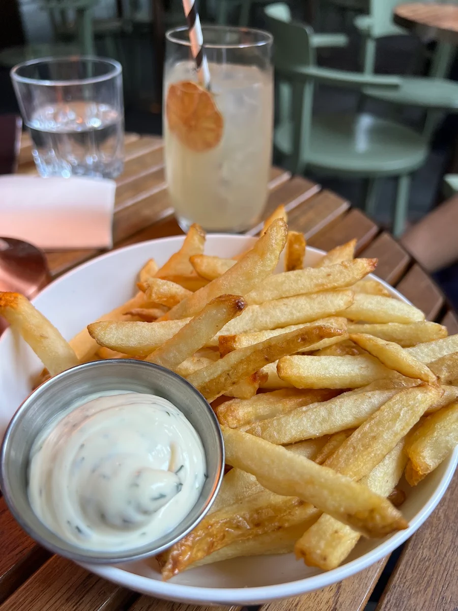 Chips, Farmer's Daughters