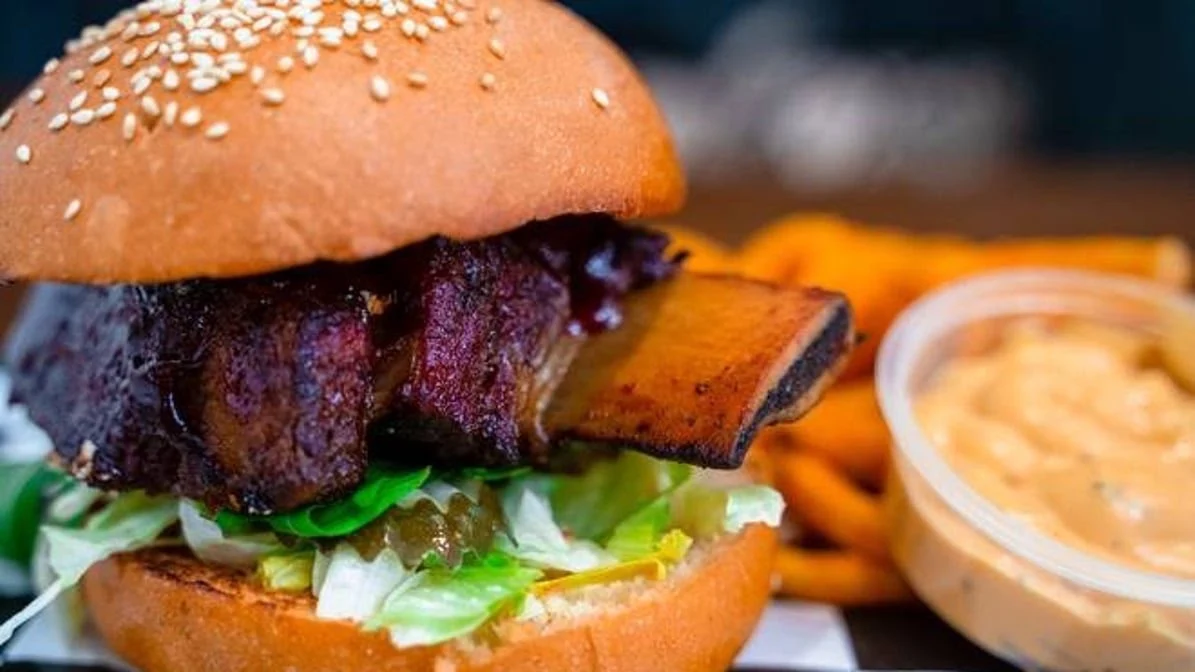 Highlights, Chubby Burgers