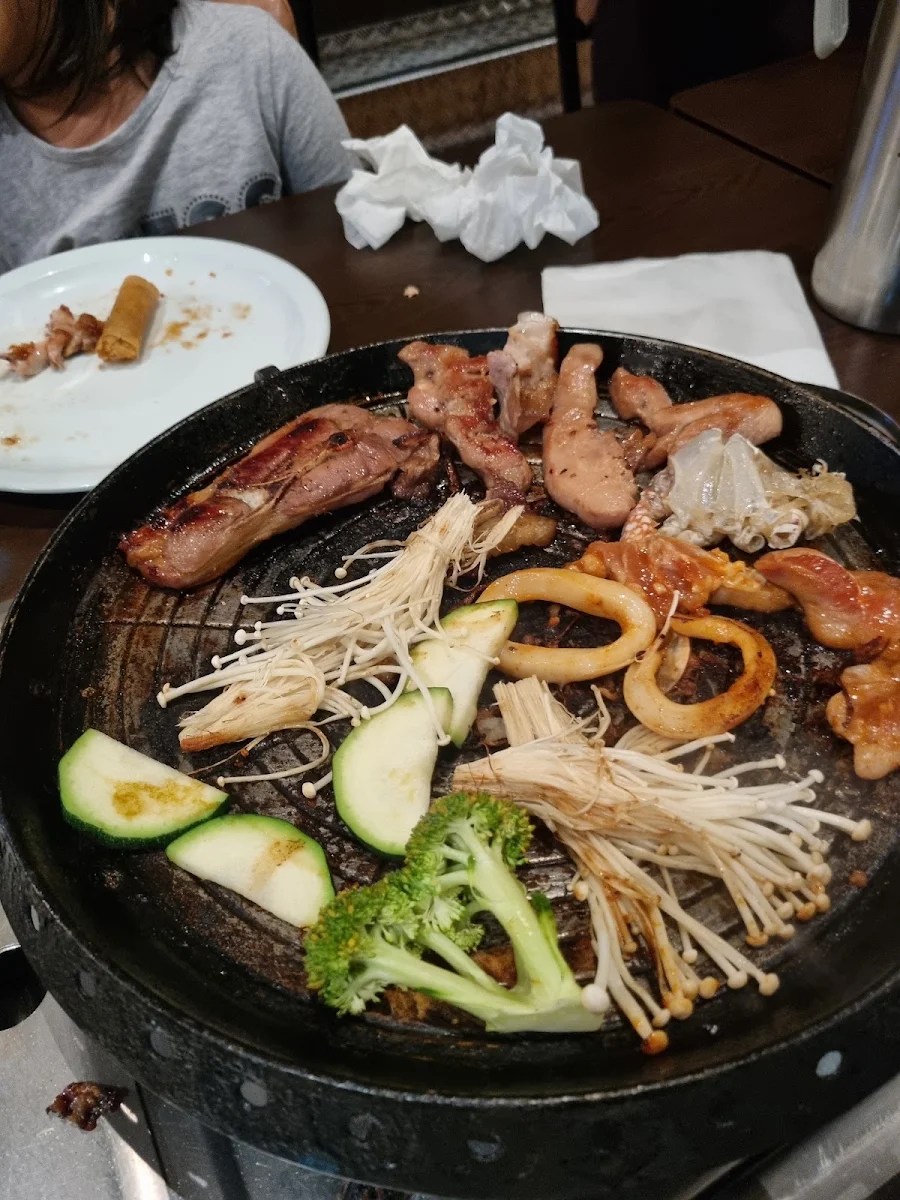 Highlights, Seoul Buffet