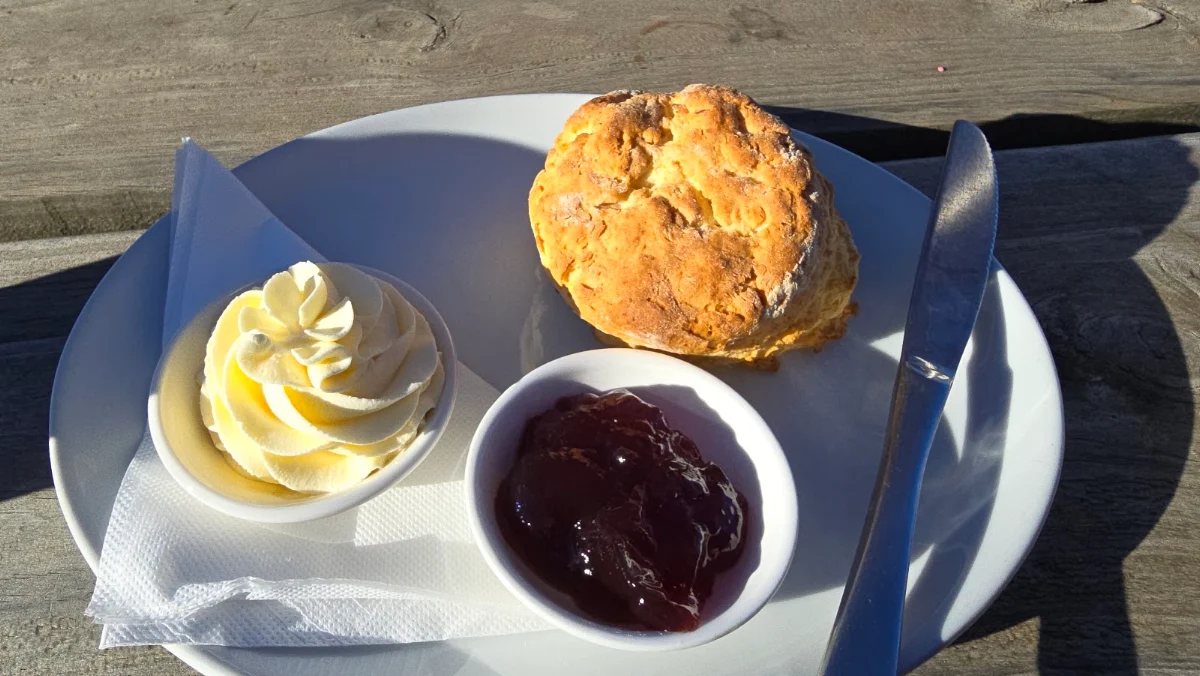 Highlights, Bundalong Cafe