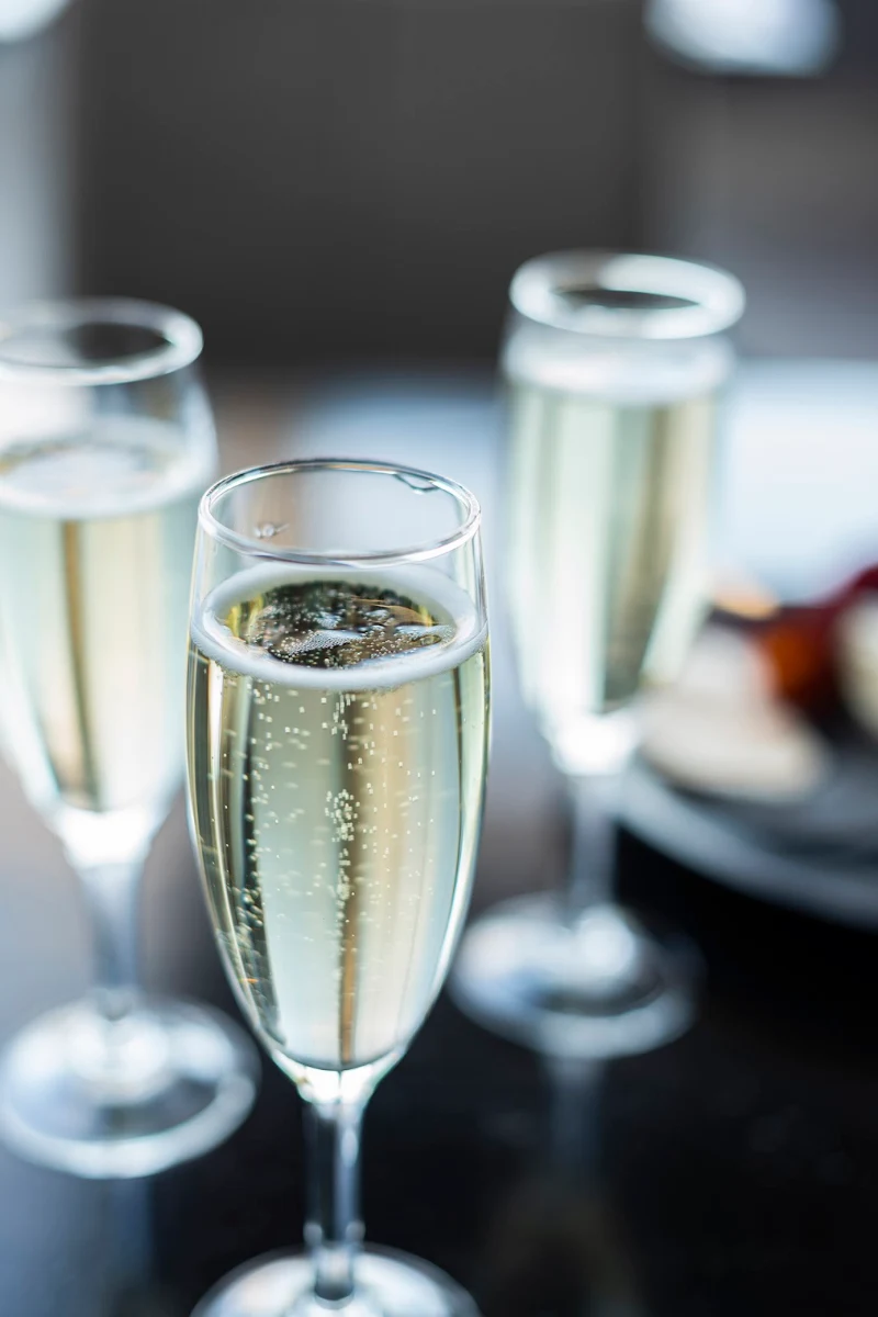 Champagne & Sparkling Wine