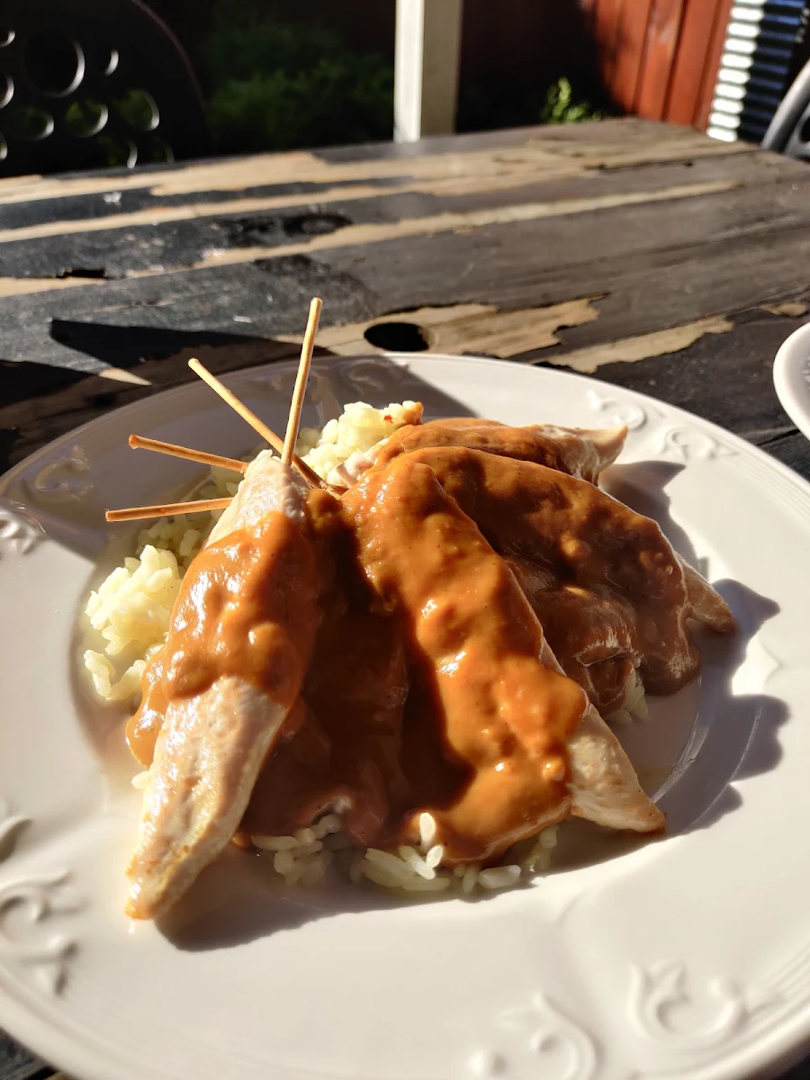 Highlights, The Watering Hole Tavern