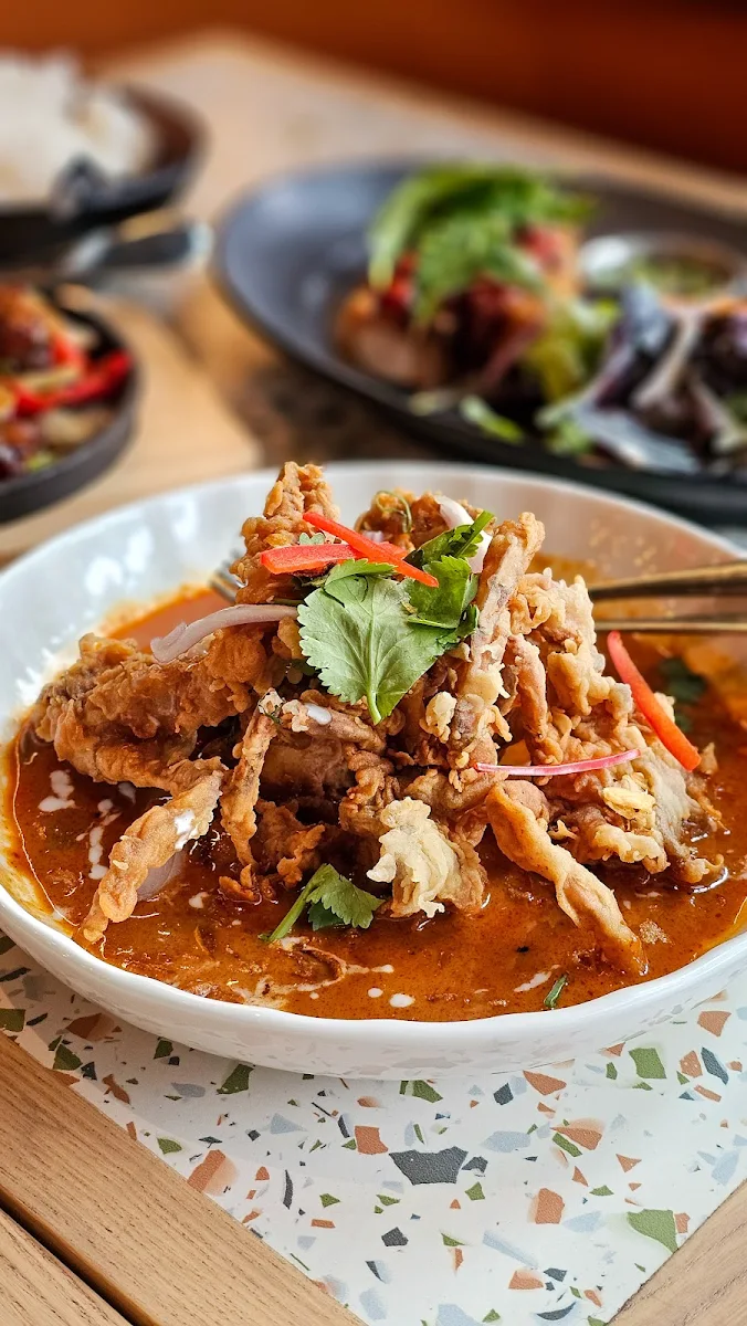 Chilli Jam Crispy Soft Shell Crabs, Kinn Thai Watergardens