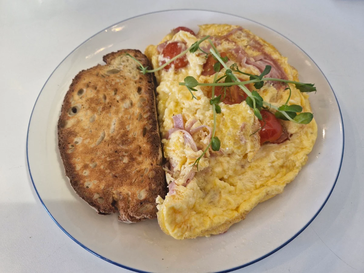 Ham Cheese & Tomato Omelette