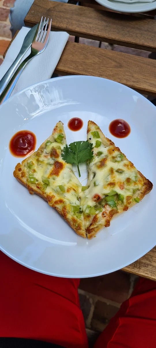 Cheese Chilli Toast, Masala Chai Cafe