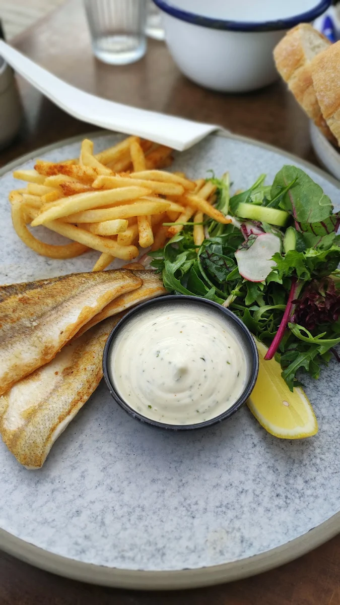 Fish and Chips, Kuti Shack