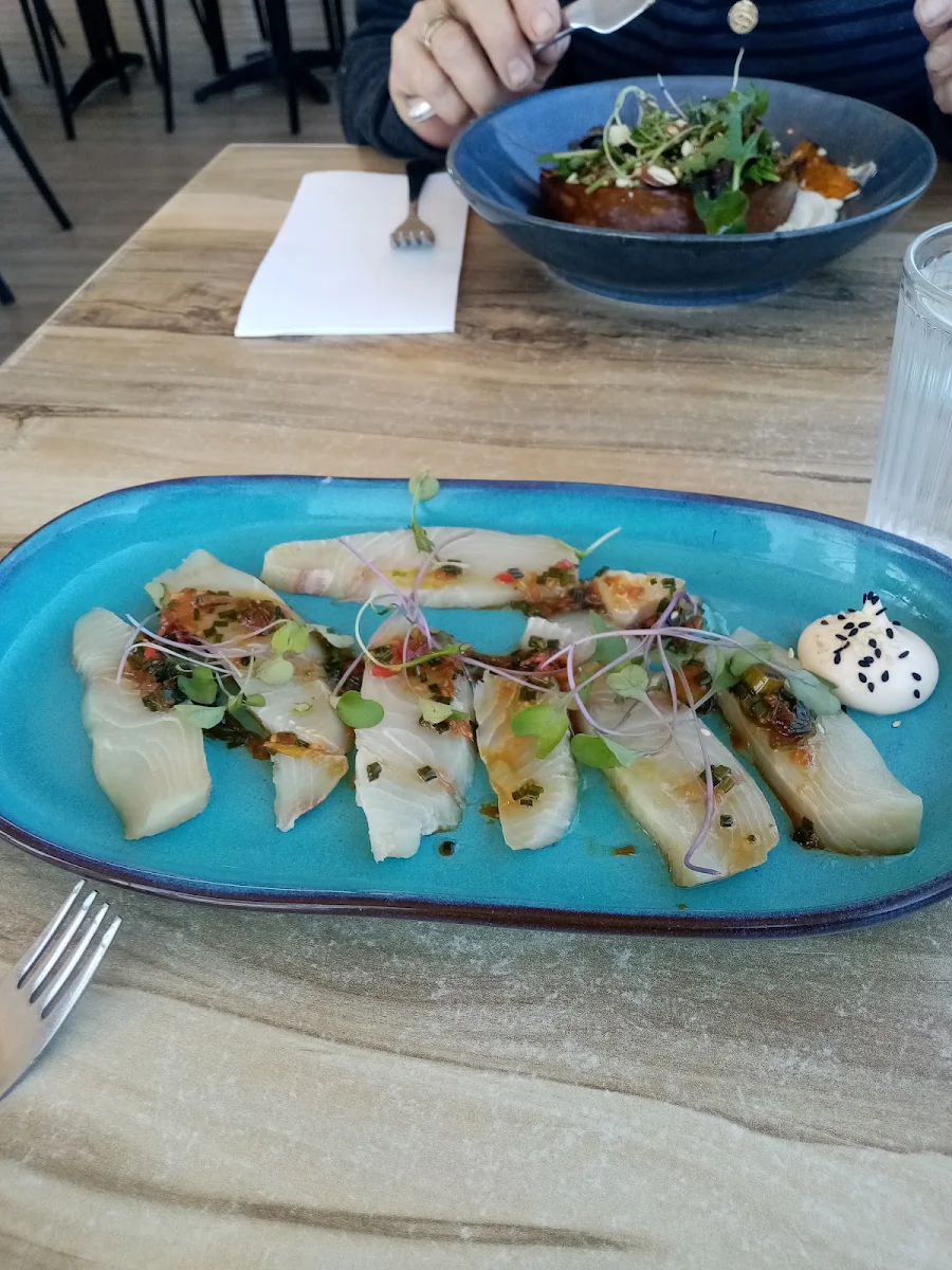 Kingfish Sashimi, Kuti Shack