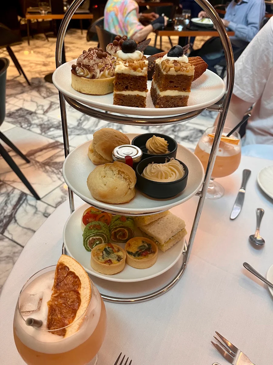 High Tea, Mayflower Restaurant