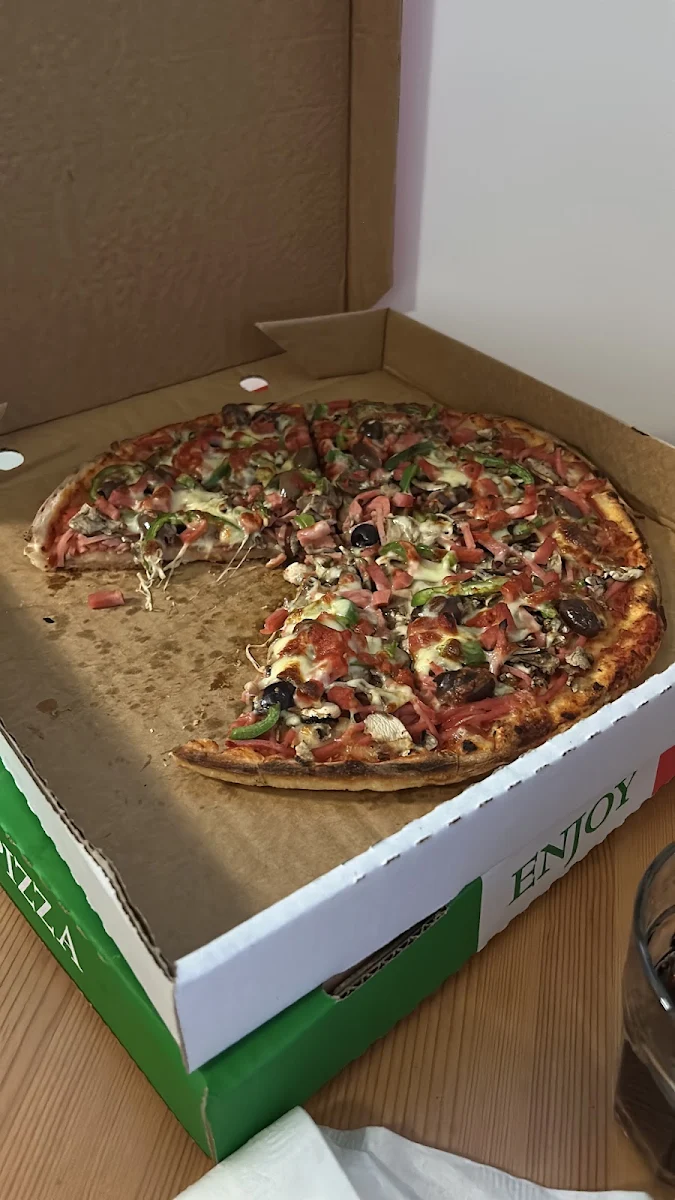 Highlights, Union Square Pizza - Italian Pizza and Pasta Restaurant