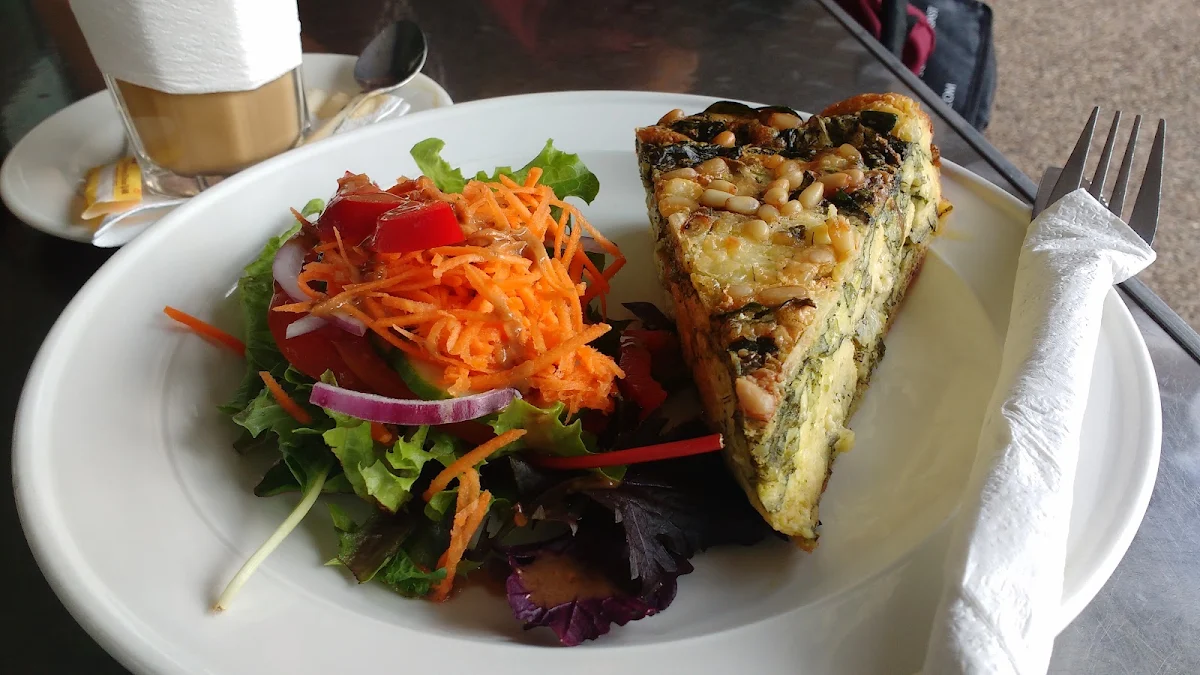 Highlights, Forages Deli Cafe