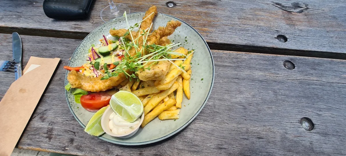 Fish and Chips, Riverview Hotel