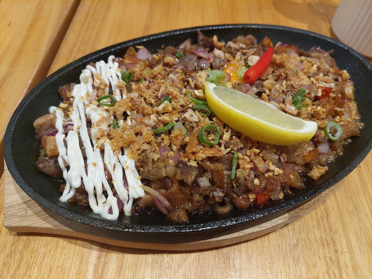 Highlights, Enelssie Cafe CBD