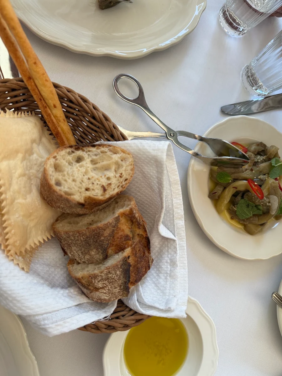 Highlights, Osteria Mucca Newtown