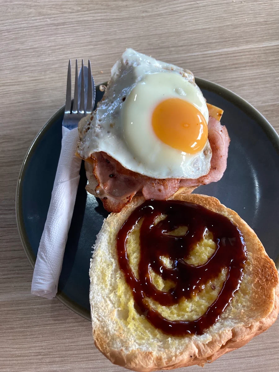 Egg N Bacon Cheese N BBQ Sauce