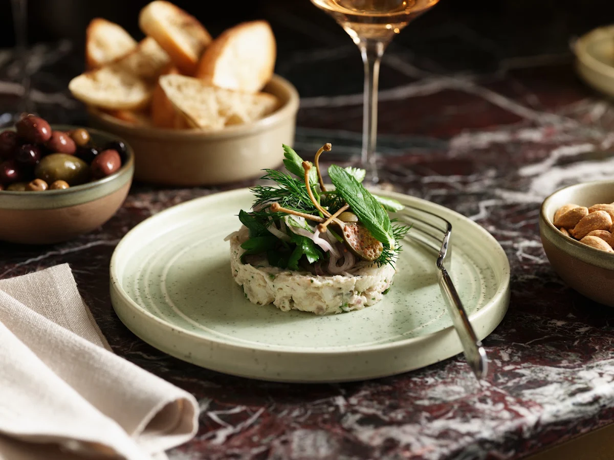 Highlights, Henry's Bread & Wine