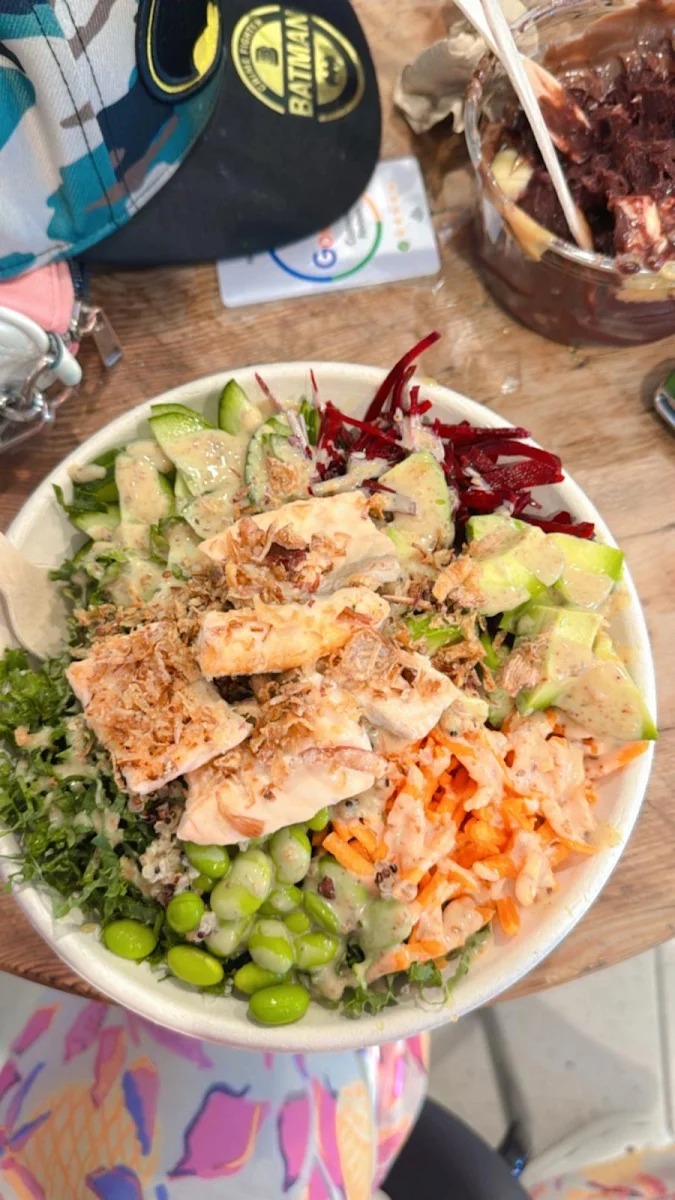 Grill Salmon Poke Bowl