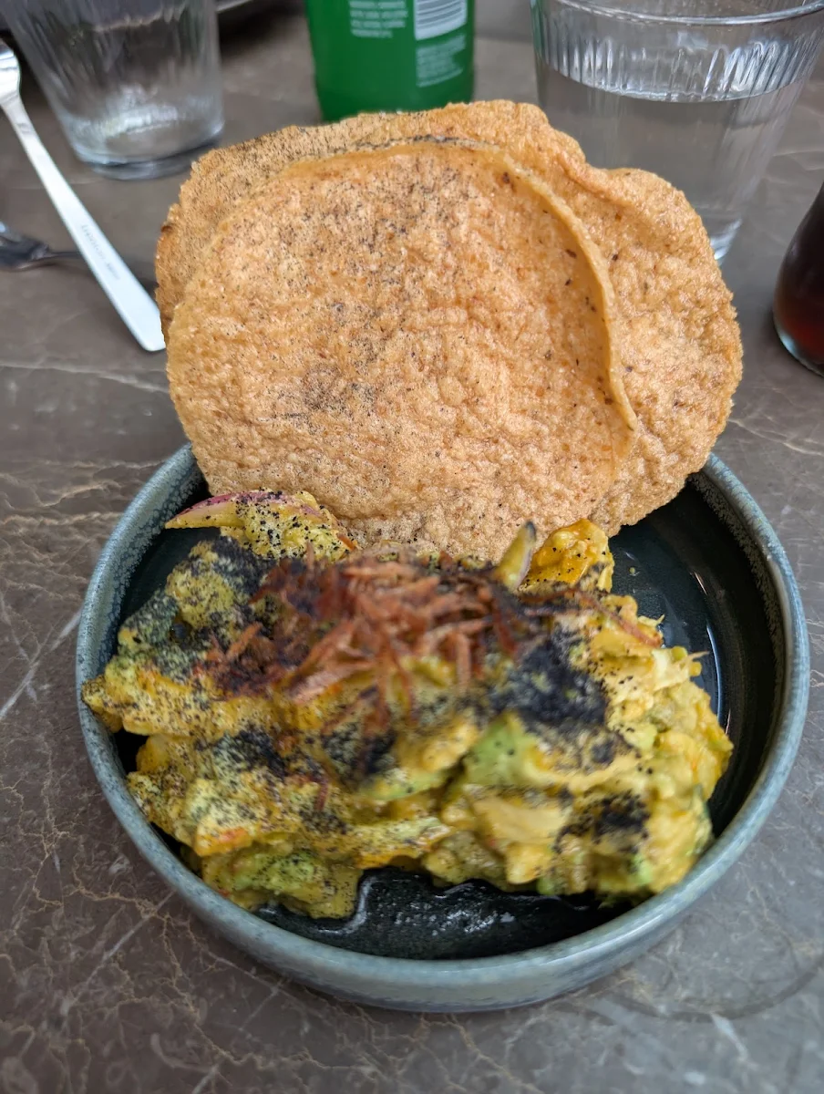 Molli, Hacienda Melbourne