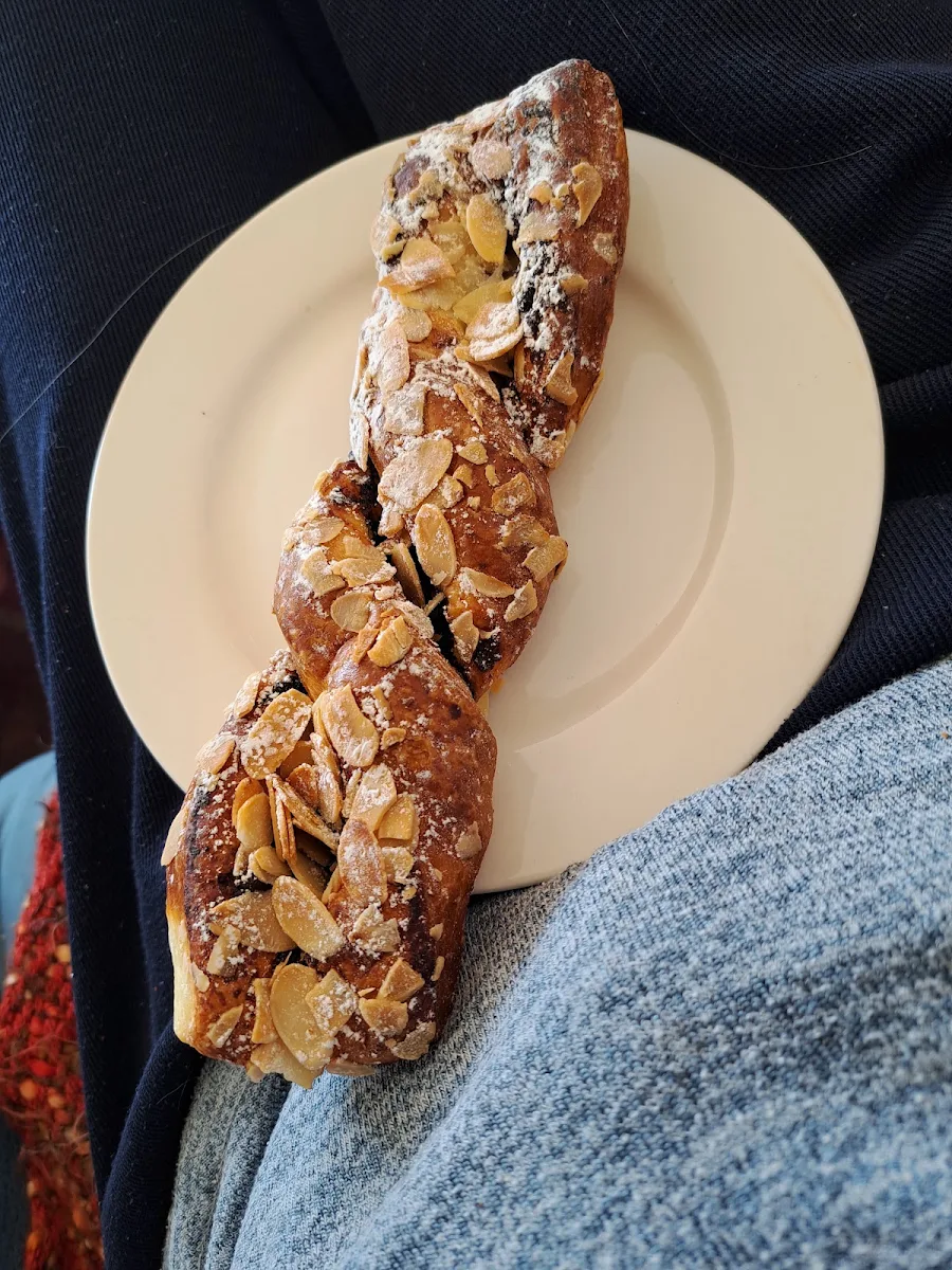 Twisted Croissant Chocolate