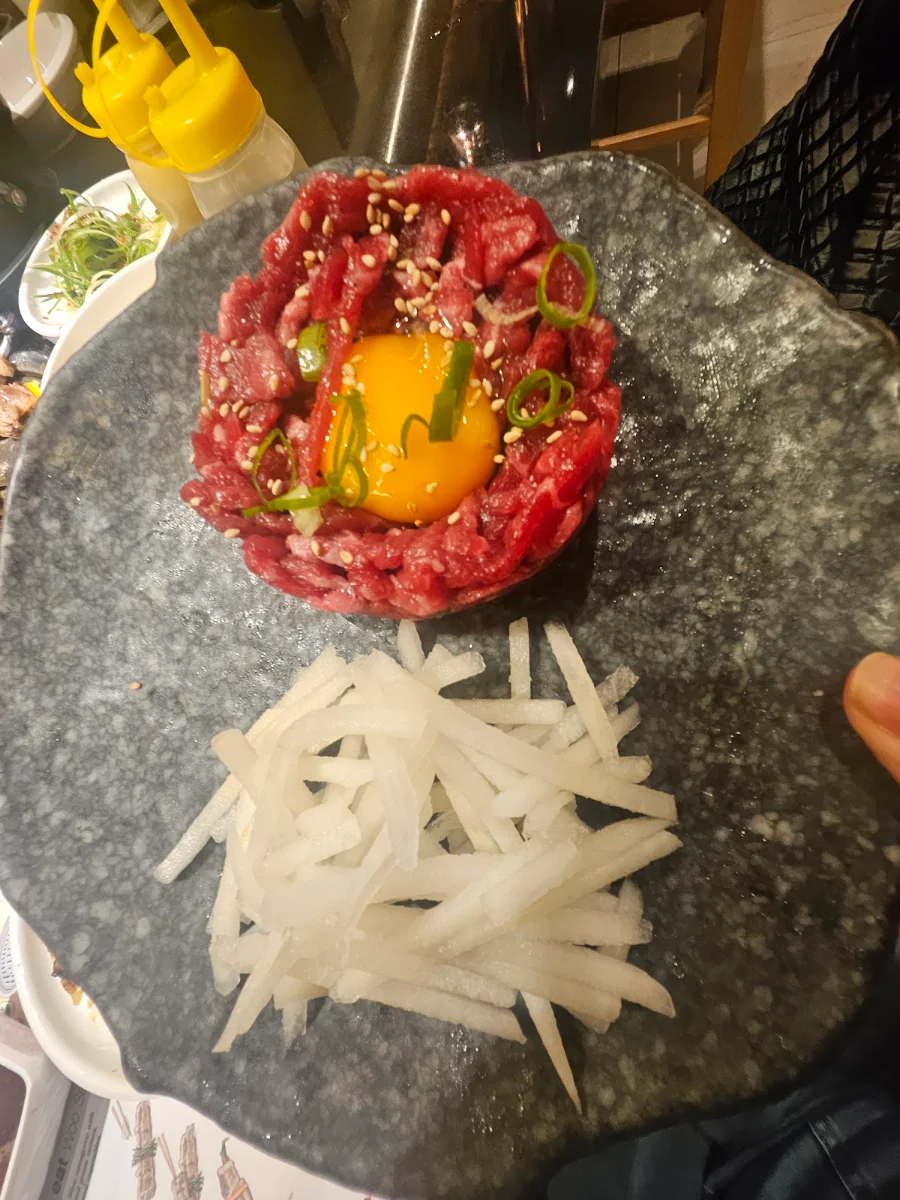 Yukhoe Bibimbap