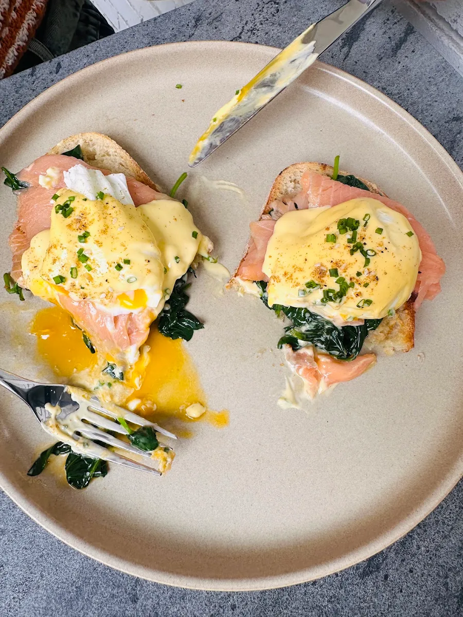 Eggs Benedict, La Bomba Cafe & Restaurant Potts Point