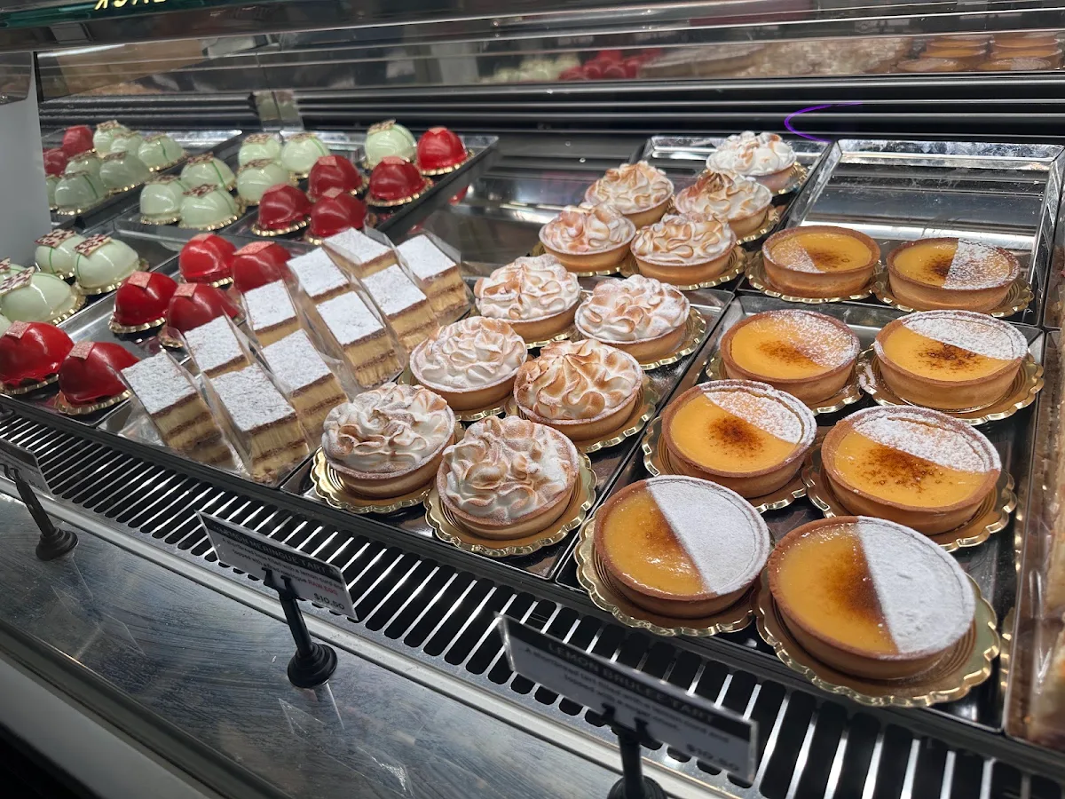 Highlights, Brunetti Oro Chadstone