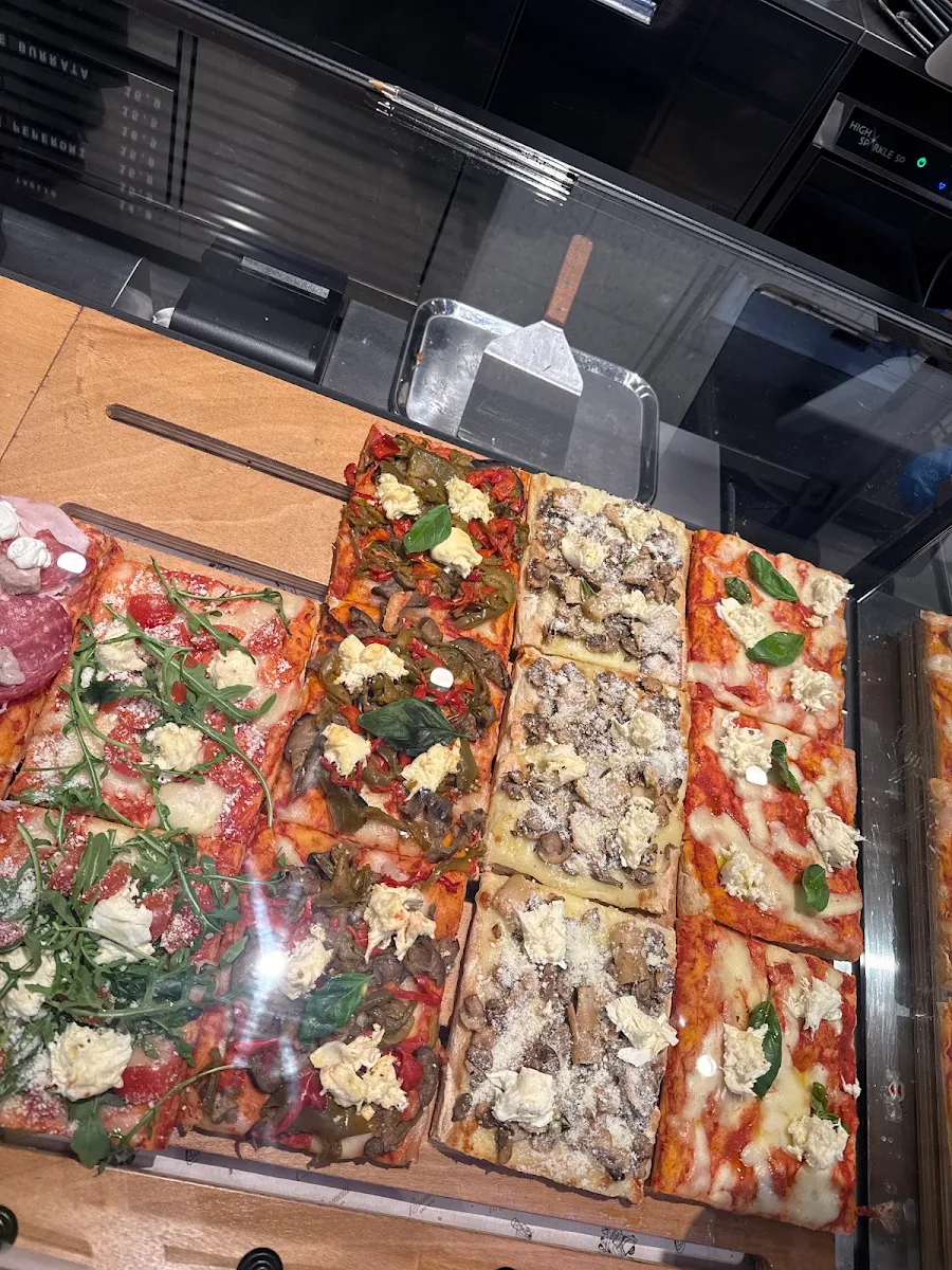 Highlights, Brunetti Oro Chadstone