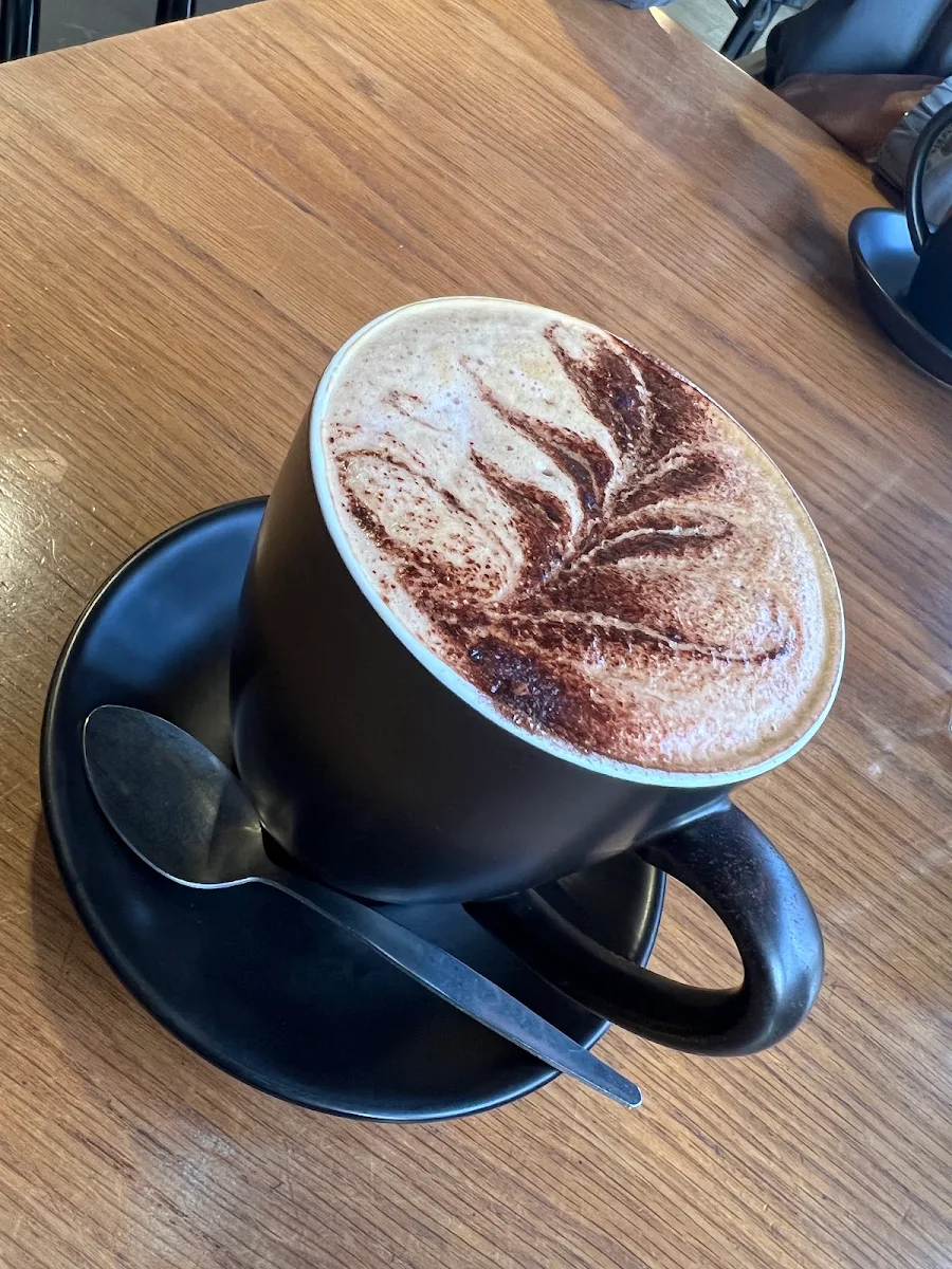 Mocha, arcobar heatherton