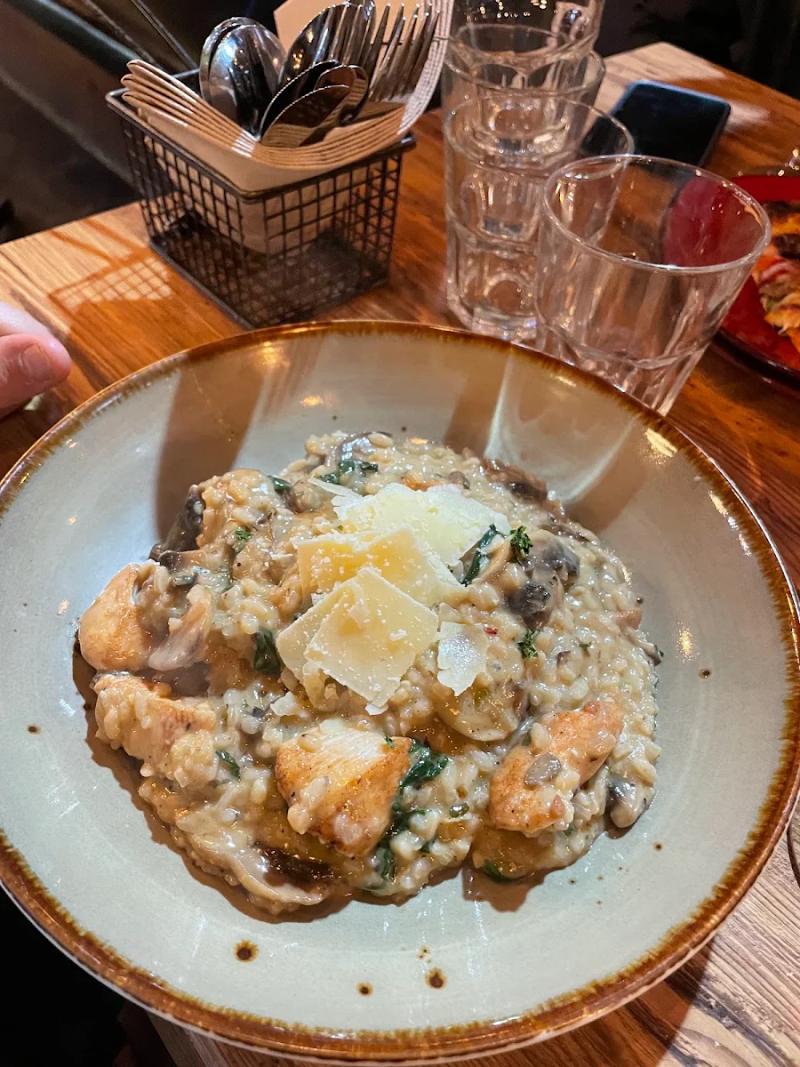 Chicken Risotto, Pizza Industri