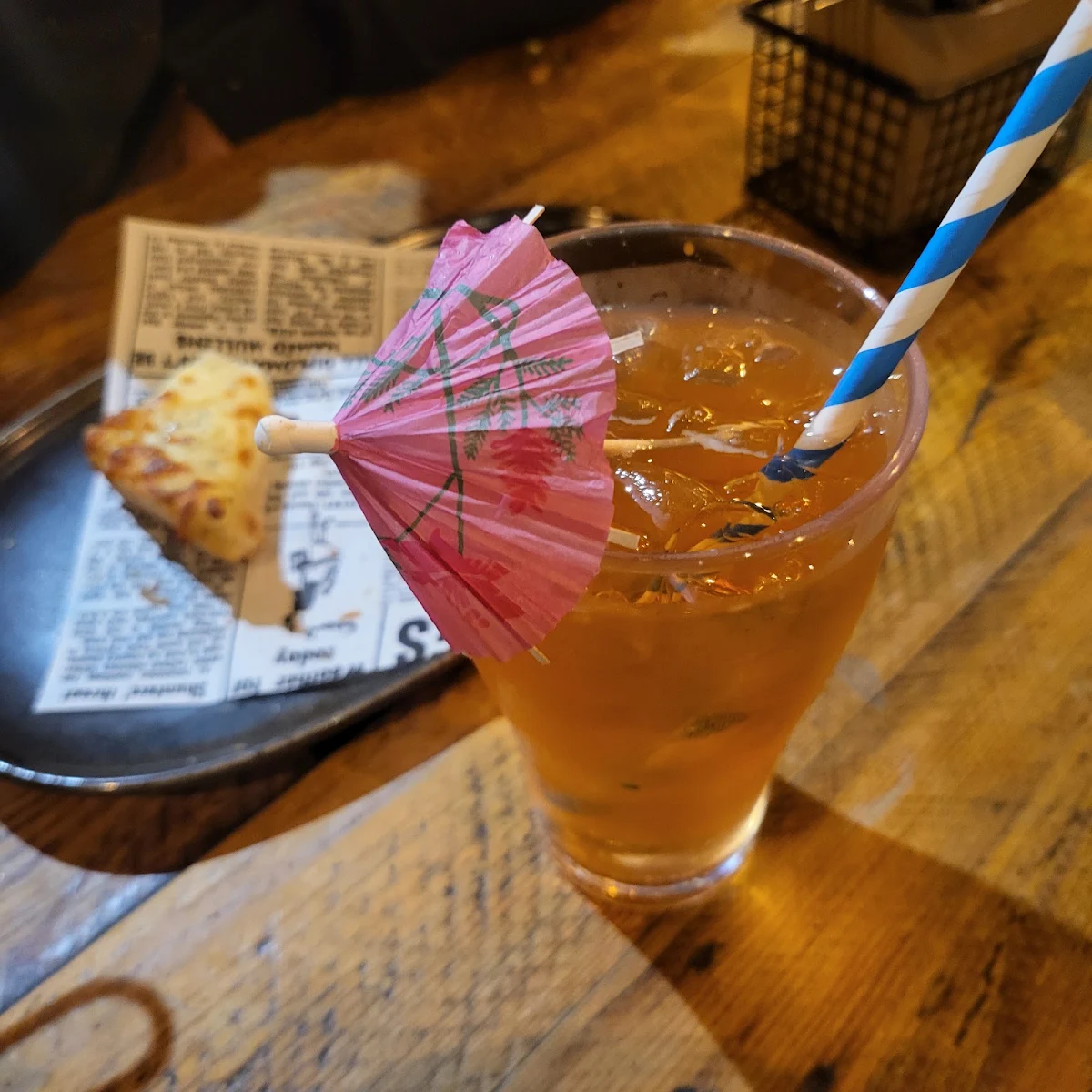 Lemon Lime Bitters, Pizza Industri