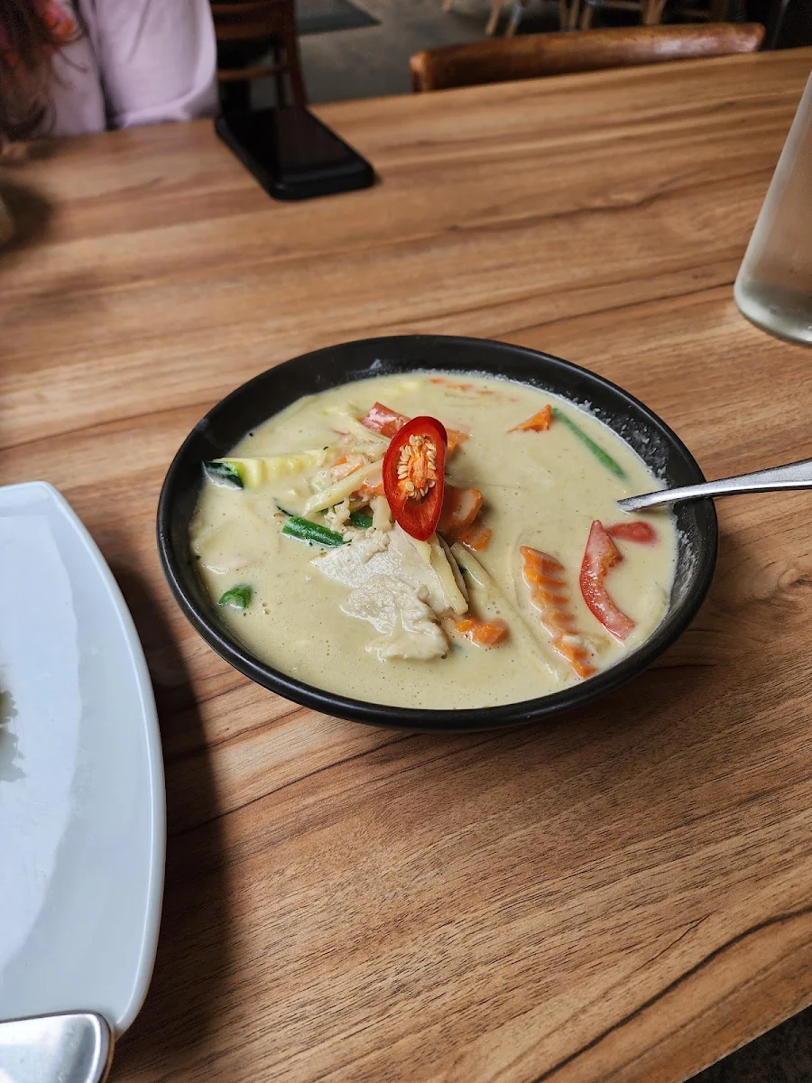 Green Curry Chicken